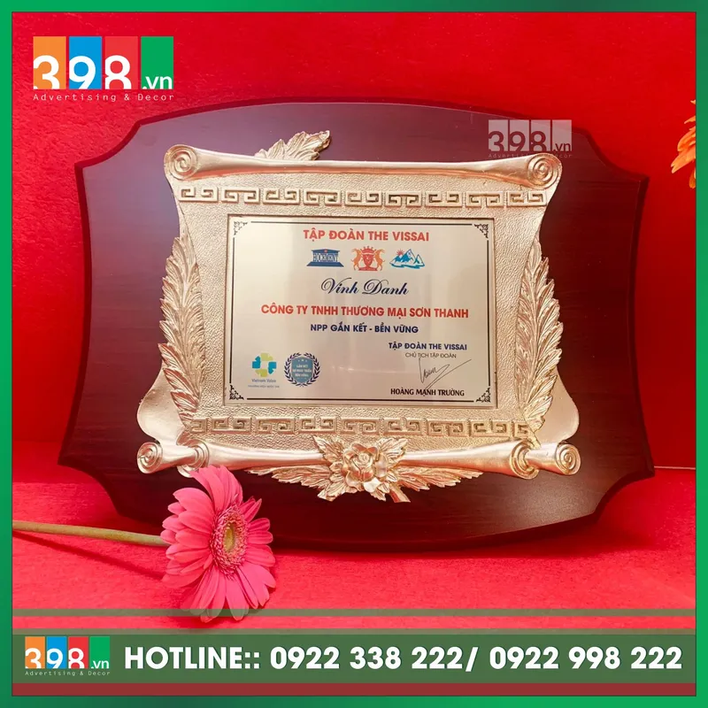 Sản phẩm Bảng Vinh Danh — Công Ty TNHH Quảng Cáo & Nội Thất 398 — MST 0110093857