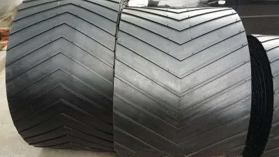 Sản phẩm bang tai cao su gan v10132 400x225 — Công Ty Cổ Phần Băng Tải Và Con Lăn Công Nghiệp Việt Nhật — MST 0110104770
