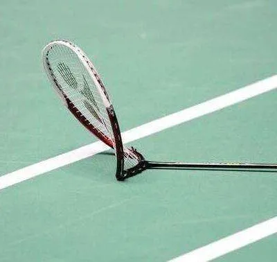 Sản phẩm chi tiet cah sua vot cau long bi gay can cac ban can biet 400x378 — Công Ty TNHH Kuno Sport Việt Nam — MST 0110289377