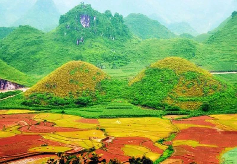Sản phẩm cong troi quan ba nui doi co tien — Công Ty TNHH Du Lịch Việt Hana — MST 0110328308