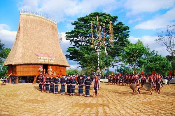 Sản phẩm image mot buon don nhe nhang va tinh cam o dak lak 164776993010749 — Công Ty TNHH Du Lịch Việt Hana — MST 0110328308