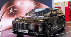 Sản phẩm 240 127 vinfast lac hong lx900 suv danh cho nguyen thu hinh anh thong so ky thuat va gia ban 092025 1756979422 — Công Ty TNHH Giá Xe Ô Tô — MST 0110464759