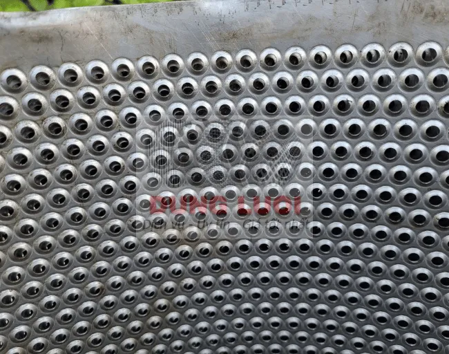 Sản phẩm inox dot lo noi — Công Ty TNHH SX Và TM Lưới Công Nghiệp Minh Trí — MST 0110476024
