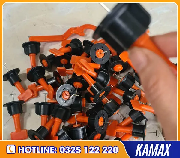 Sản phẩm Ke can van xoan — Keo Dán Gạch Kamax - Công Ty TNHH Đầu Tư Sản Xuất Và Thương Mại Gia Khánh — MST 0110649044
