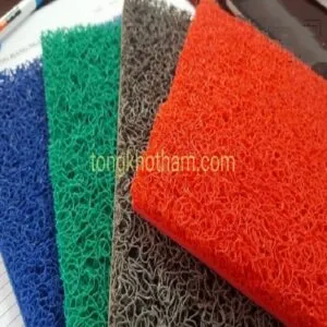 Sản phẩm tham nhua roi chui chan gia re 300x300 — Công Ty TNHH Thảm Đức Hiếu — MST 0110932301