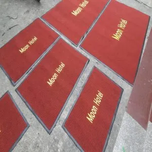 Sản phẩm Tham chui chan khach san 1 300x300 — Công Ty TNHH Thảm Đức Hiếu — MST 0110932301