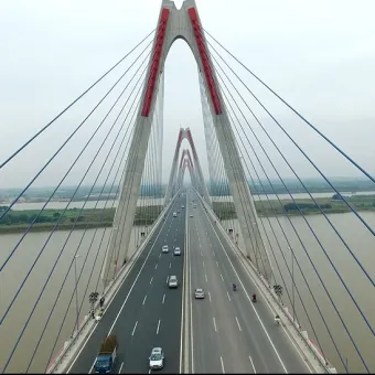 Sản phẩm 8265sung so ve dep cau nhat tan nhin tu tren cao   copy — Công Ty TNHH ống Thép Việt Nam — MST 0200109043