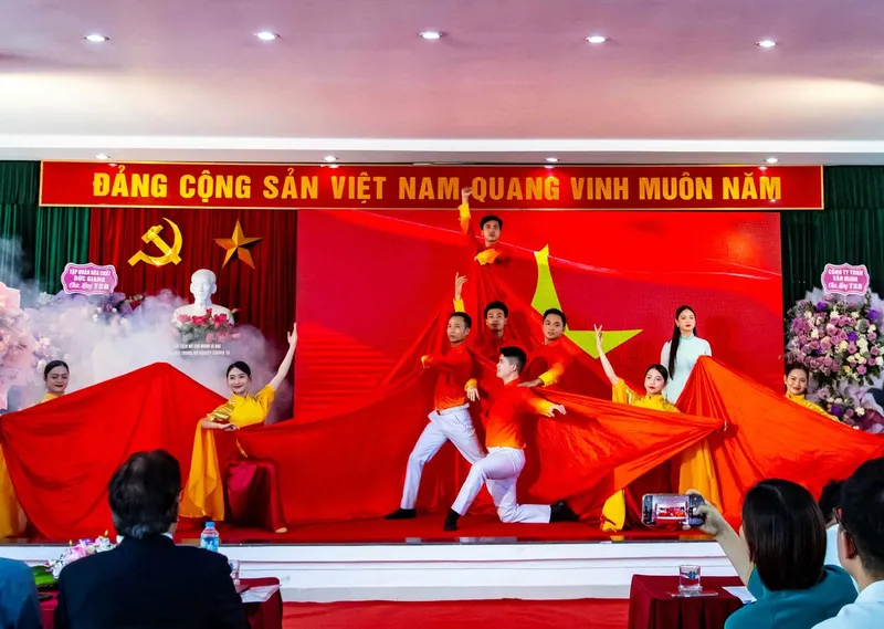 Sản phẩm PDT_8638 — ắc Quy Tia Sáng - Công Ty Cổ Phần ắc Quy Tia Sáng — MST 0200168458