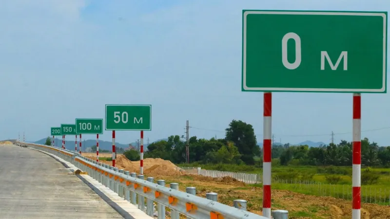 Sản phẩm san xuat thi bi dam bao giao thong duong bo (2) — Chi Nhánh - Công Ty TNHH Trang Minh — MST 0200441442