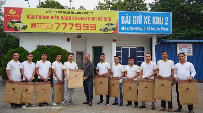 Sản phẩm dsc04632 638763574165313362 — én Vàng Taxi - Công Ty Cổ Phần én Vàng Quốc Tế — MST 0200563539