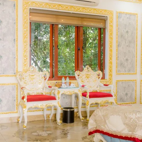 Sản phẩm Bungalow Deluxe Rat Vang 1 500x500 — Công Ty Cổ Phần Du Lịch Quốc Tế Hòn Dấu — MST 0200614286