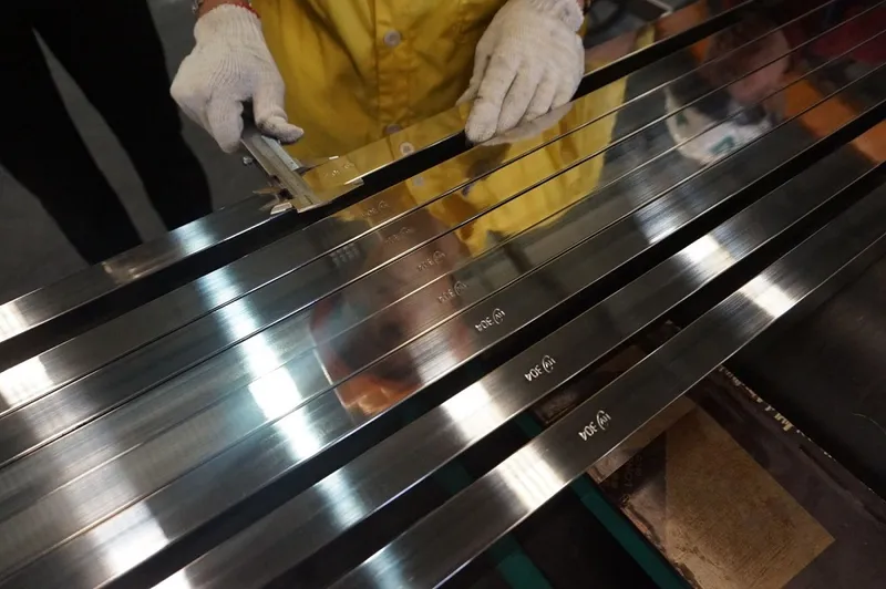 Sản phẩm El3W_inox hoàng vu đại lý đông sáng — Công Ty Cổ Phần Thương Mại Đông Sáng — MST 0200679364