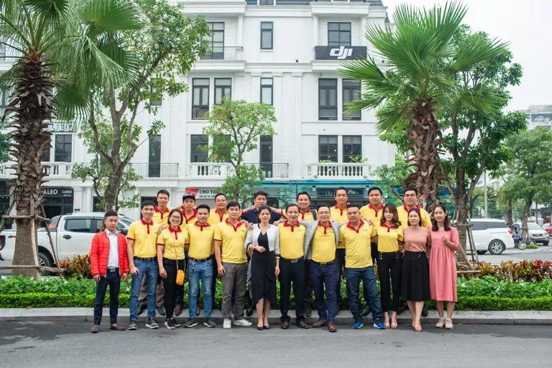Sản phẩm 217ceo 24 tham du chuong trinh da ngoai tai khu cong nghiep nam cau kien 2 1 1024x683 — Công Ty Cổ Phần Học Viện Đào Tạo HPM — MST 0200788349