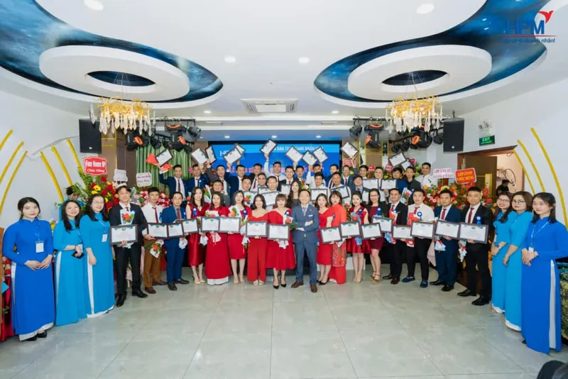 Sản phẩm CEO26 1024x683 — Công Ty Cổ Phần Học Viện Đào Tạo HPM — MST 0200788349
