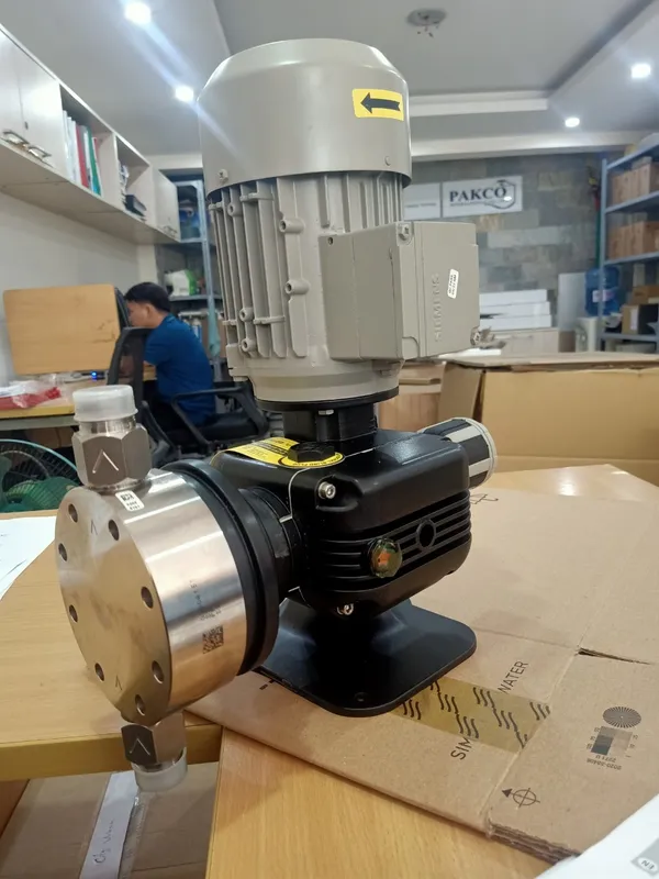 Sản phẩm z3793356090958_bae03a4292e590f782a10a311e6a1843 — Công Ty Cổ Phần Phát Triển Xây Dựng Dưỡng Động — MST 0201197839