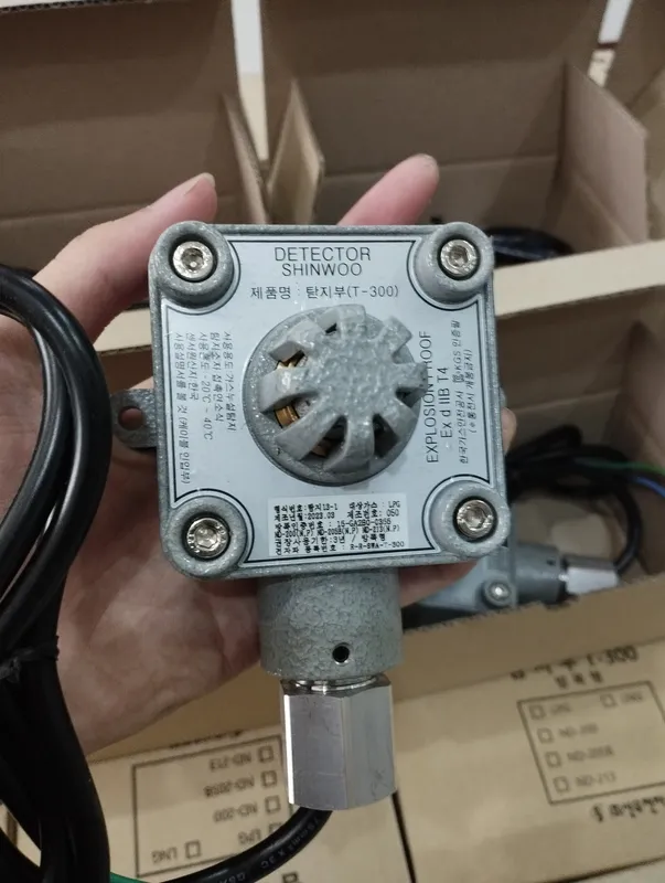 Sản phẩm z4318844340009_ef23a19c20e18c2cddf26d4d21ced9b1 — Công Ty Cổ Phần Phát Triển Xây Dựng Dưỡng Động — MST 0201197839