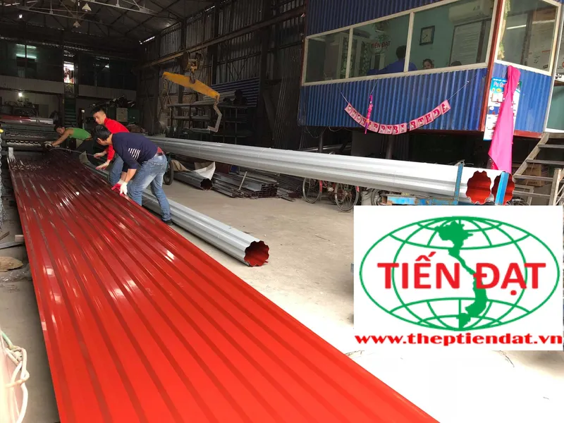 Sản phẩm ton 11 song do — Công Ty TNHH Thương Mại Thép Tiến Đạt — MST 0201359737