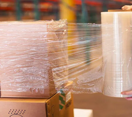 Sản phẩm cong dung mang pe quan pallet 450x400 — Băng Keo, Băng Dính ACP - Công Ty Cổ Phần Sản Xuất Và Thương Mại ACP — MST 0201392886