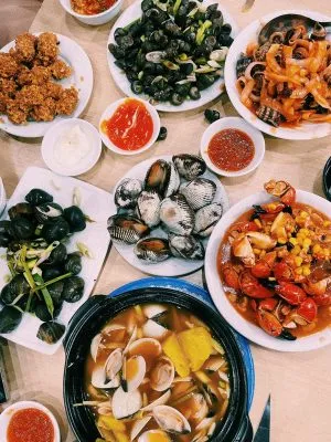 Sản phẩm 278231410_10158770960957879_4870362647387241681_n 300x400 — Bánh Mứt Thanh Lịch - Công Ty TNHH Bánh Mứt Thanh Lịch — MST 0201738132