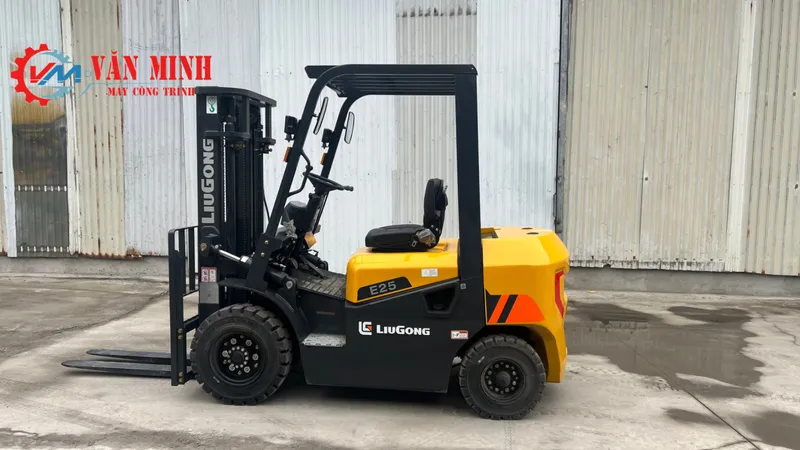 Sản phẩm 1 1400x787 — Công Ty TNHH Thương Mại Dịch Vụ Máy Công Trình Văn Minh — MST 0201778287