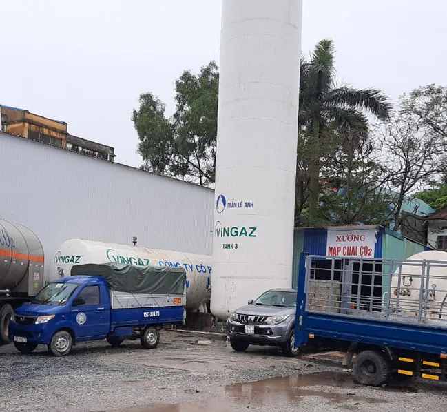 Sản phẩm 18749523bonlong co2 jpg jpeg — Đá Khô Vingaz - Công Ty Cổ Phần Đầu Tư Vingaz — MST 0201815429