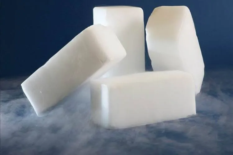 Sản phẩm 90214529da kho co2 jpg jpeg — Đá Khô Vingaz - Công Ty Cổ Phần Đầu Tư Vingaz — MST 0201815429