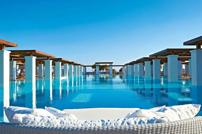 Sản phẩm 929326151474be boi amirandes grecotel exclusive — Đá Khô Vingaz - Công Ty Cổ Phần Đầu Tư Vingaz — MST 0201815429