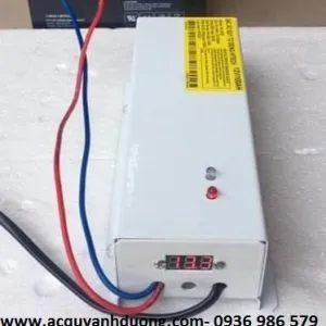Sản phẩm sac hitech 12v 100 lcd 300x300 — ắc Quy ánh Dương - Công Ty TNHH ắc Quy ánh Dương — MST 0201863768