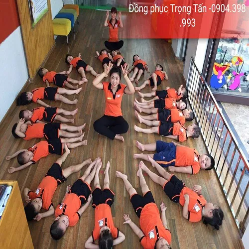 Sản phẩm 1529745835 dong phuc man non mau cam — Công Ty TNHH Thời Trang Trọng Tấn — MST 0201865116