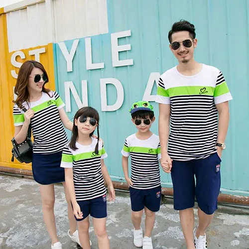 Sản phẩm 1529856227 dong phuc gia dinh tv 005 — Công Ty TNHH Thời Trang Trọng Tấn — MST 0201865116