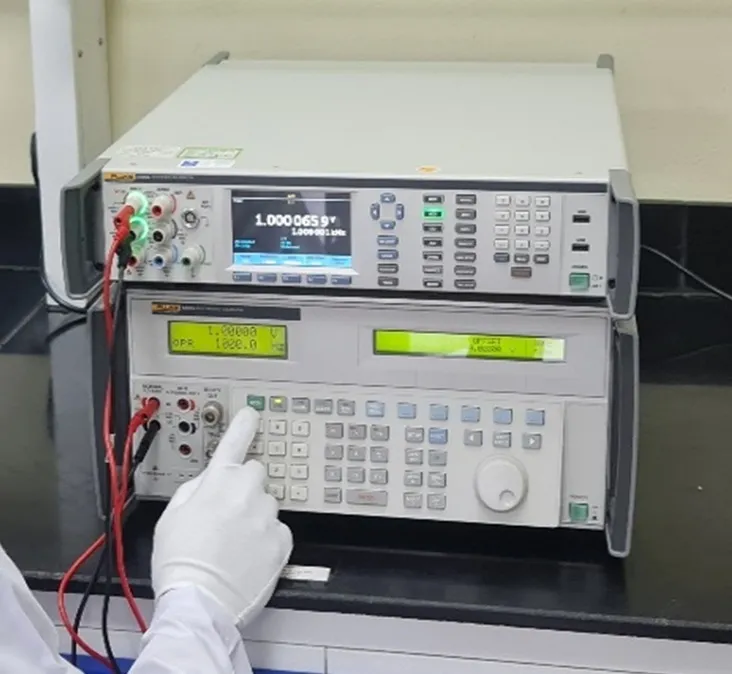 Sản phẩm thi nghiem dien hoc 4 — Dịch Vụ Hiệu Chuẩn Kiểm Định GST - Công Ty TNHH Dịch Vụ Kỹ Thuật Tiêu Chuẩn
Thông Dụng — MST 0201897044