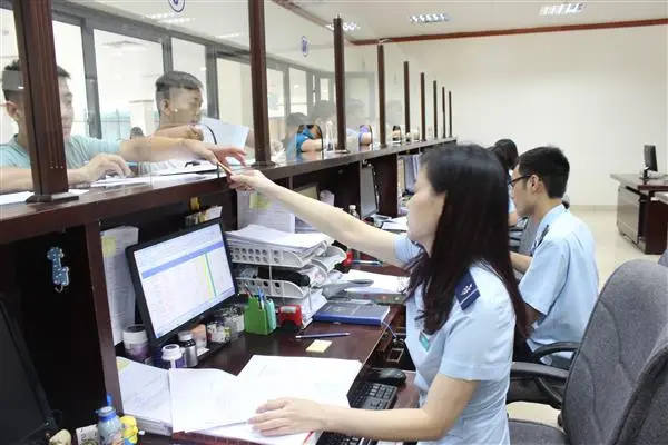 Sản phẩm dich vu khai thue hai quan — Công Ty TNHH Giao Nhận Quốc Tế HP LINK — MST 0202022704