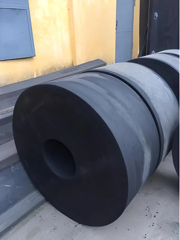 Sản phẩm Cao su cau cang e1654244054810 — Công Ty TNHH Cao Su Và Thương Mại Phương Viên — MST 0202091183