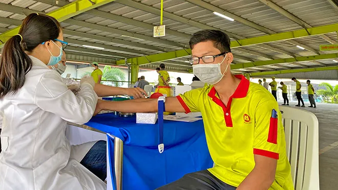 Sản phẩm Nhua Rang Dong to chuc kham suc khoe dinh ky 2 — Công Ty Cổ Phần Rạng Đông Holding — MST 0300384357