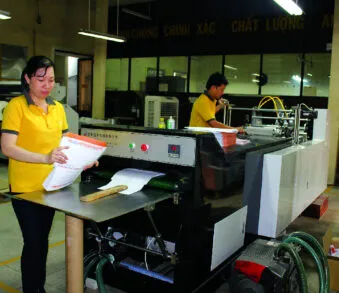Sản phẩm May trang keo mieng kho lon E5 1 E5 2 339x293 — Công Ty Trách Nhiệm Hữu Hạn Một Thành Viên In Tem Bưu Điện — MST 0300441502