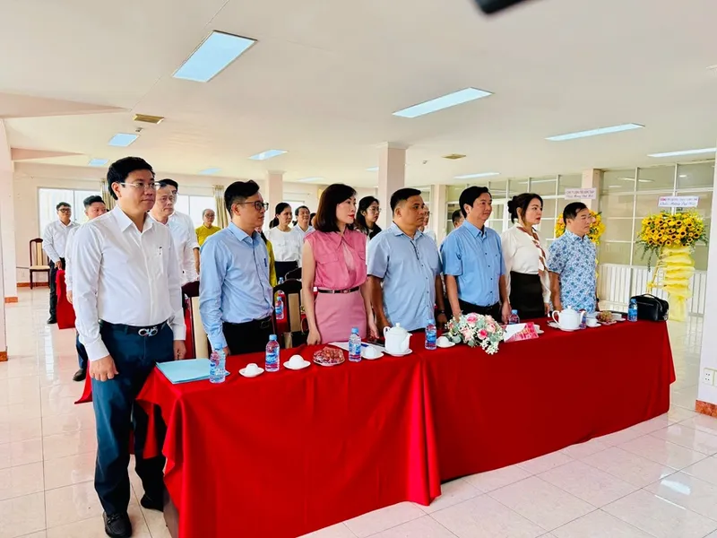 Sản phẩm hop dai hoi dong co dong bat thuong nam 2025 — Gạo Foodcosa - Công Ty CP Lương Thực Thành Phố Hồ Chí Minh — MST 0300559014