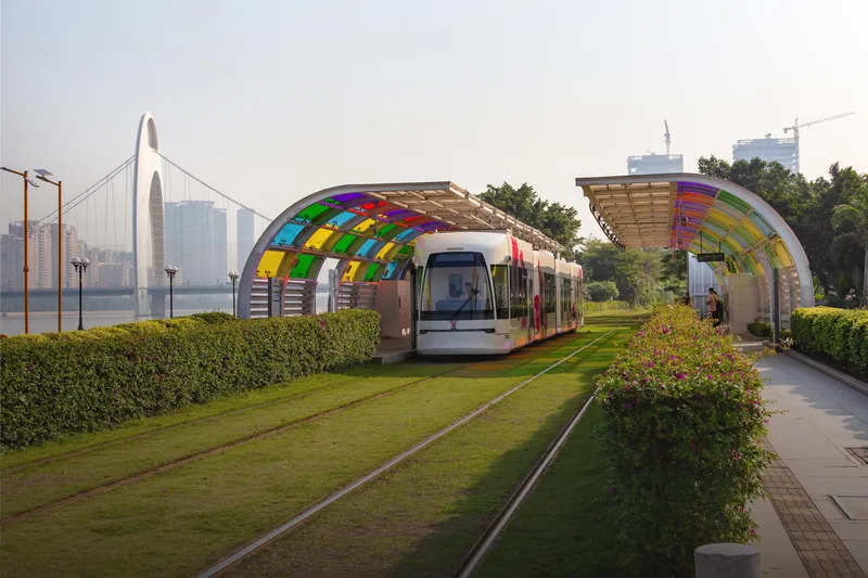 Sản phẩm ey metro station platform at guangzhou city v2 — Công Ty TNHH Ernst & Young Việt Nam — MST 0300811802
