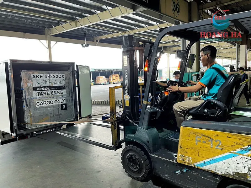 Sản phẩm z4473211554723_6d2c64aadab1d2aa2b5c2cd5552d1c2e — Logistics Hoàng Hà - Công Ty CP Quốc Tế Lô-Gi-Stíc Hoàng Hà — MST 0301033626