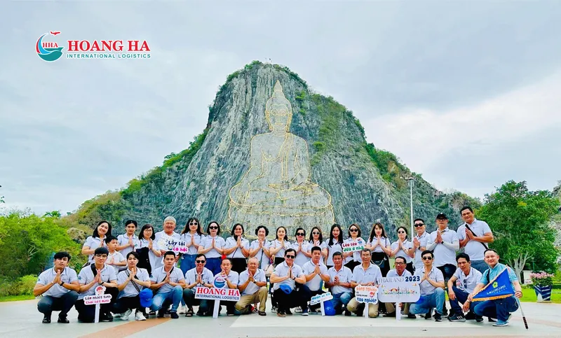 Sản phẩm Thiết kế chưa có tên 9 — Logistics Hoàng Hà - Công Ty CP Quốc Tế Lô-Gi-Stíc Hoàng Hà — MST 0301033626