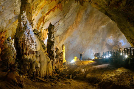 Sản phẩm dong phong nha 1 — Công Ty Cổ Phần Dịch Vụ Du Lịch Bến Thành — MST 0301171827
