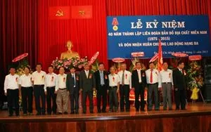 Sản phẩm 0005053_le ky niem 40 nam ngay thanh lap lien doan ban do dia chat mien nam va don nhan huan chuong lao dong_300 — Liên Đoàn Bản Đồ Địa Chất Miền Nam — MST 0301444048