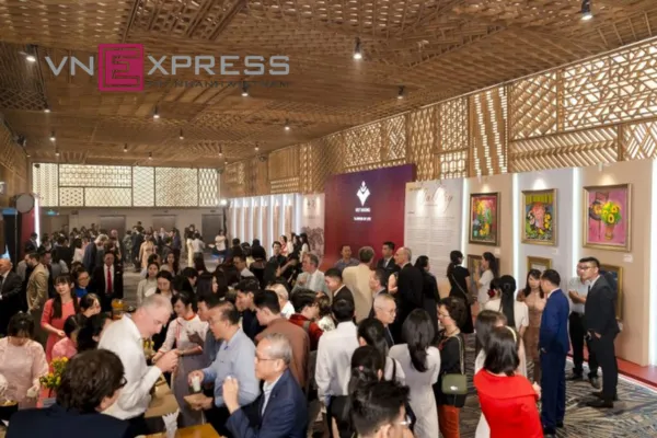 Sản phẩm 30 nam phat trien thi truong huong lieu — Hương Liệu Việt Hương - Công Ty Cổ Phần Hương Liệu Việt Hương — MST 0301448204