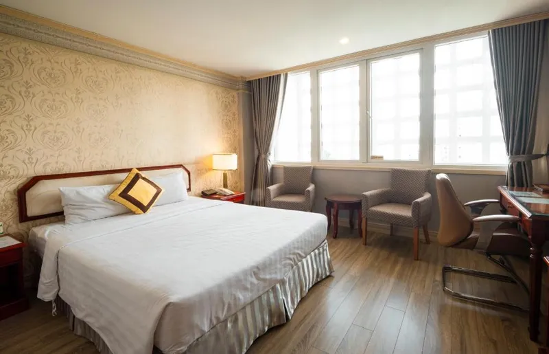 Sản phẩm 419524792 — Lotus Saigon Hotel - Công Ty TNHH TM Vũ Tân — MST 0301703165