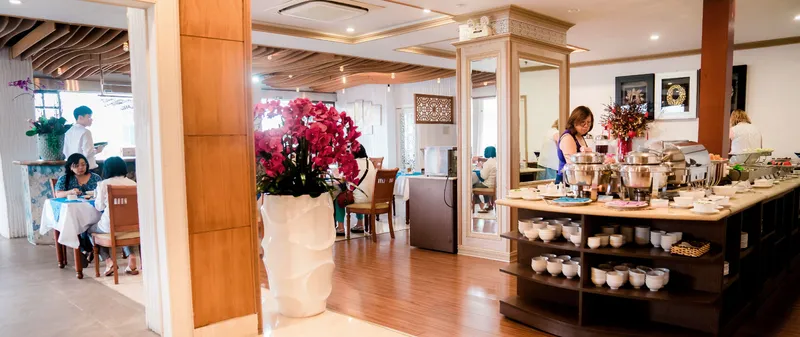 Sản phẩm website SG 04 — Lotus Saigon Hotel - Công Ty TNHH TM Vũ Tân — MST 0301703165