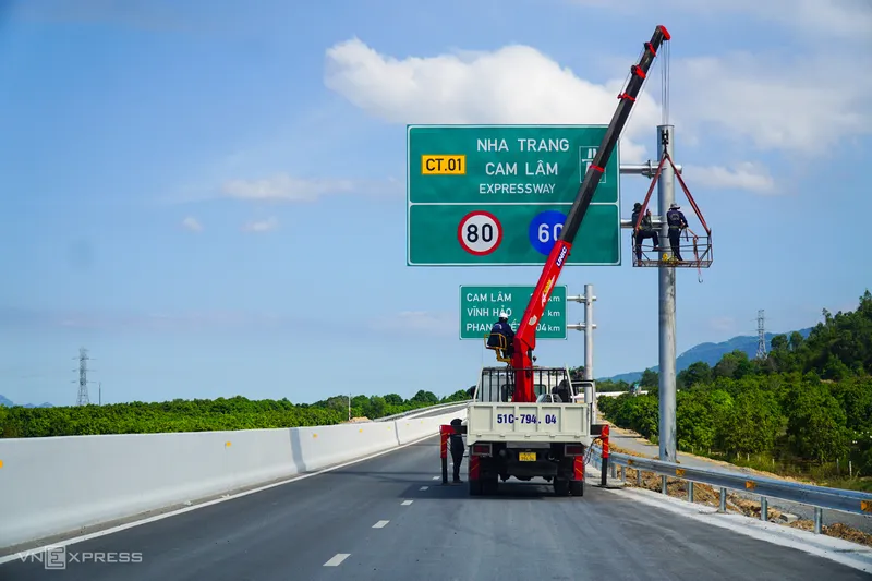 Sản phẩm caotoctruocthongxe 4 1684167254 — Công Ty TNHH Thương Mại - Dịch Vụ - Xây Dựng Hoàng Gia — MST 0302215629