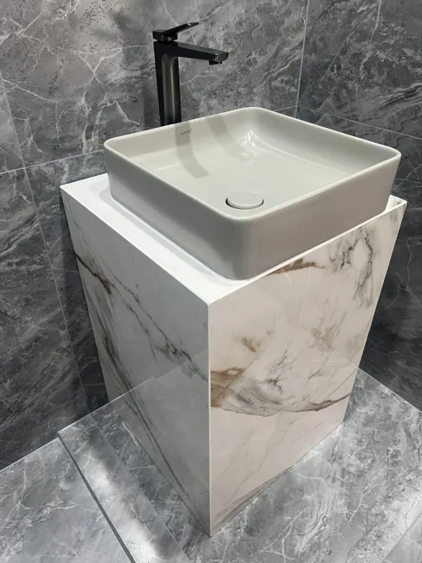 Sản phẩm z6712932640466_32b9d45d6a399860b90603ac7a629a3d 600x800 1 — Bàn Ghế Đá Hải Dương - Công Ty TNHH Sản Xuất - Cơ Khí - Xây Dựng - Thương Mại
Hải Dương — MST 0302501556