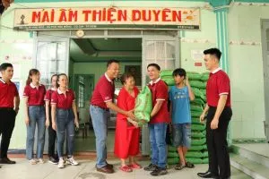 Sản phẩm interlink dong hanh cung mai am thien duyen 32 1024x683 1 300x200 — Giao Nhận Hàng Hóa Interlink - Công Ty Cổ Phần Interlink — MST 0302552166