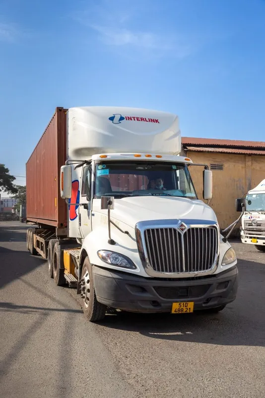 Sản phẩm YL1D2013 683x1024 — Giao Nhận Hàng Hóa Interlink - Công Ty Cổ Phần Interlink — MST 0302552166