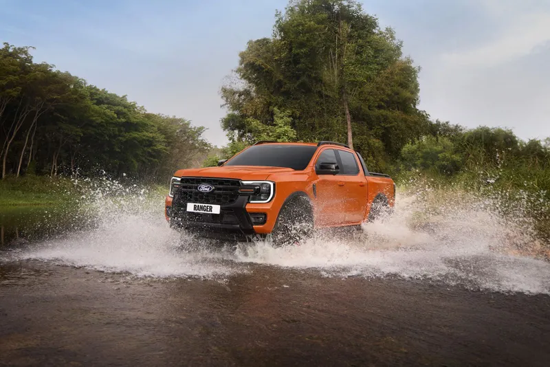 Sản phẩm FORD RG WILDTRAK V6 MAIN 1730_P RGB(1) — Công Ty Cổ Phần Đầu Tư Thương Mại Tây Ford — MST 0302564475