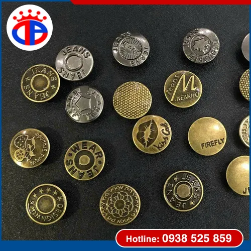 Sản phẩm khuy nut ao (5) — Dây Treo Nhãn Mác Thiên Phước - Công Ty TNHH Thương Mại-Dịch Vụ Và Tư Vấn Đầu Tư
Thiên Phước — MST 0302576022